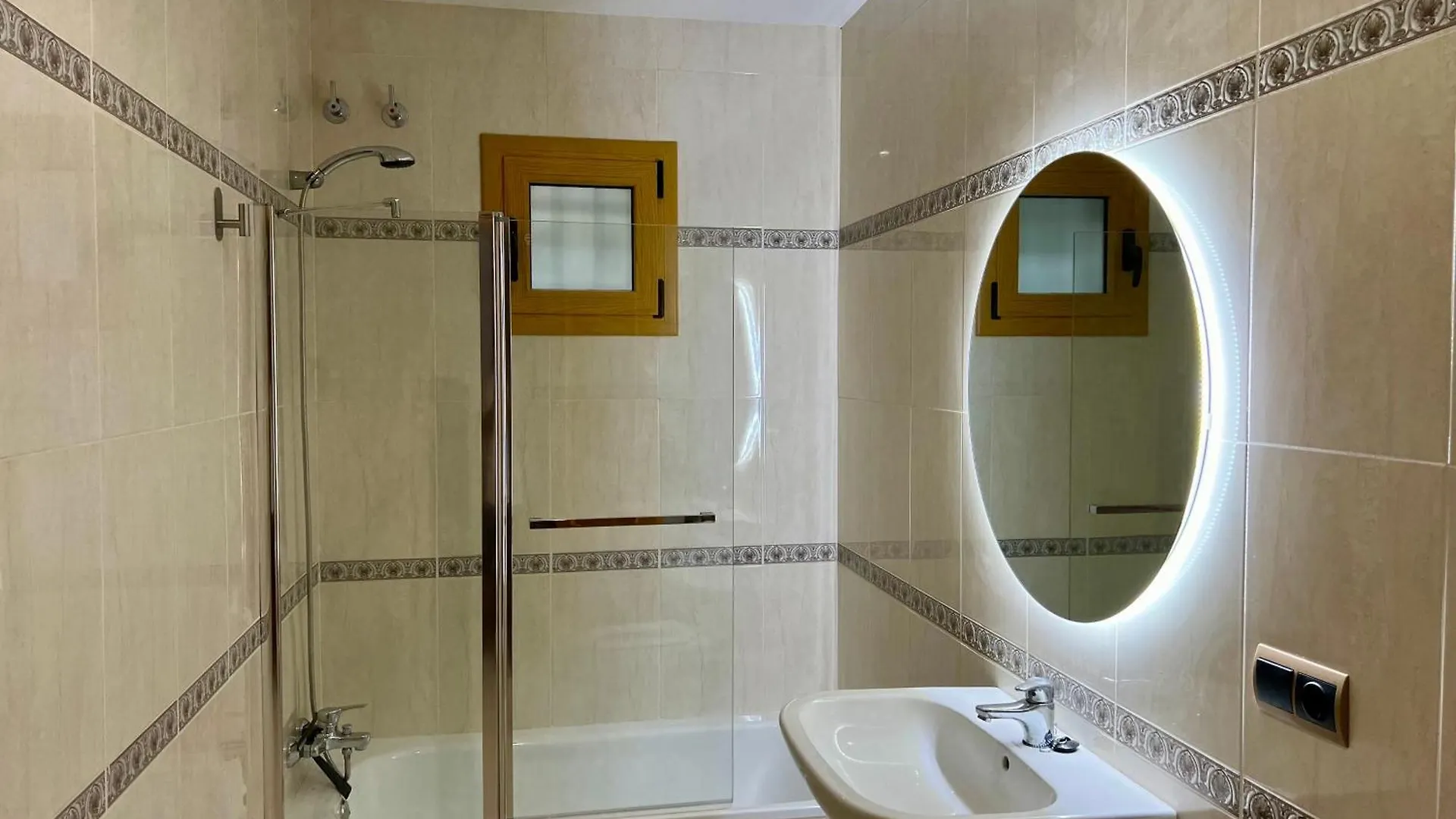 Villa Casa Mas Cabanas Con Piscina Infinita Con Playa Calonge  İspanya